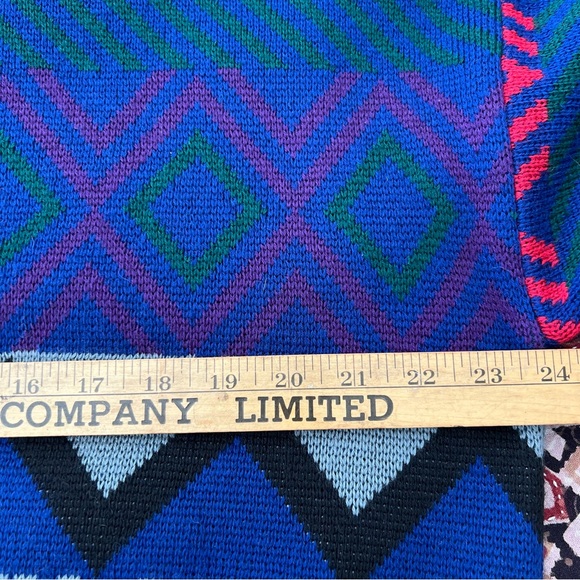 Vintage GANT Rugger Wool Blend Blue Pink Geometric Sweater Crewneck - Picture 6 of 8